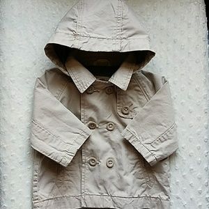Baby Gap Boy khaki Coat with hoodie  0-6 months